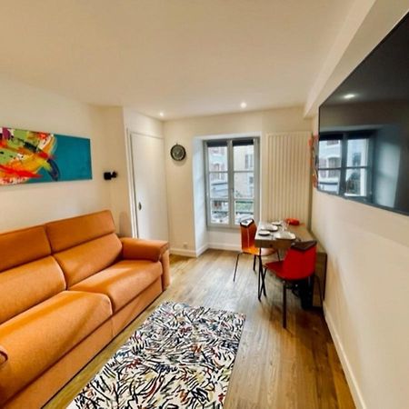 Ben Nevis Charming Studio In The Heart Of The Lively Life Of The Pre Carre Apartment Annecy Bagian luar foto