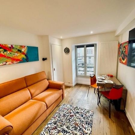 Ben Nevis Charming Studio In The Heart Of The Lively Life Of The Pre Carre Apartment Annecy Bagian luar foto