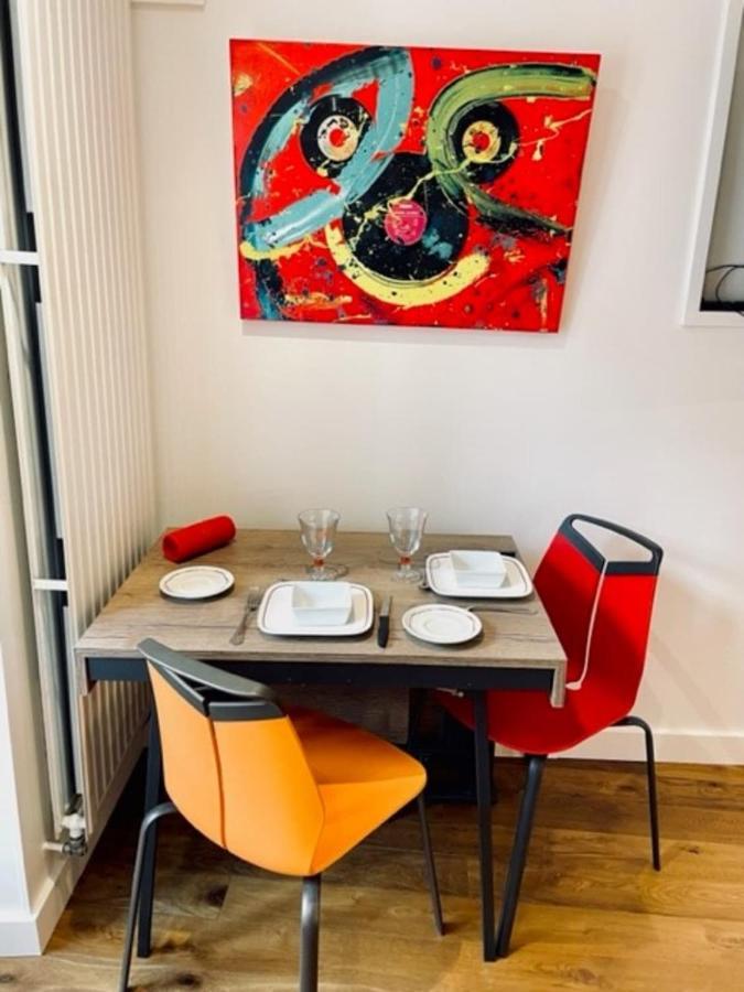 Ben Nevis Charming Studio In The Heart Of The Lively Life Of The Pre Carre Apartment Annecy Bagian luar foto