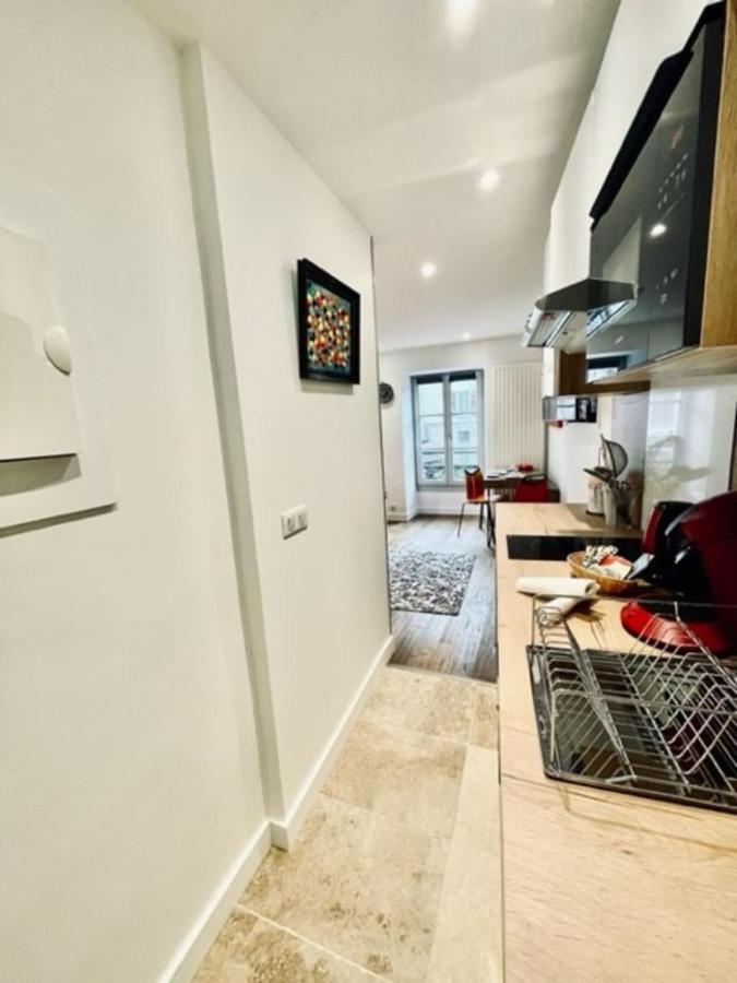 Ben Nevis Charming Studio In The Heart Of The Lively Life Of The Pre Carre Apartment Annecy Bagian luar foto